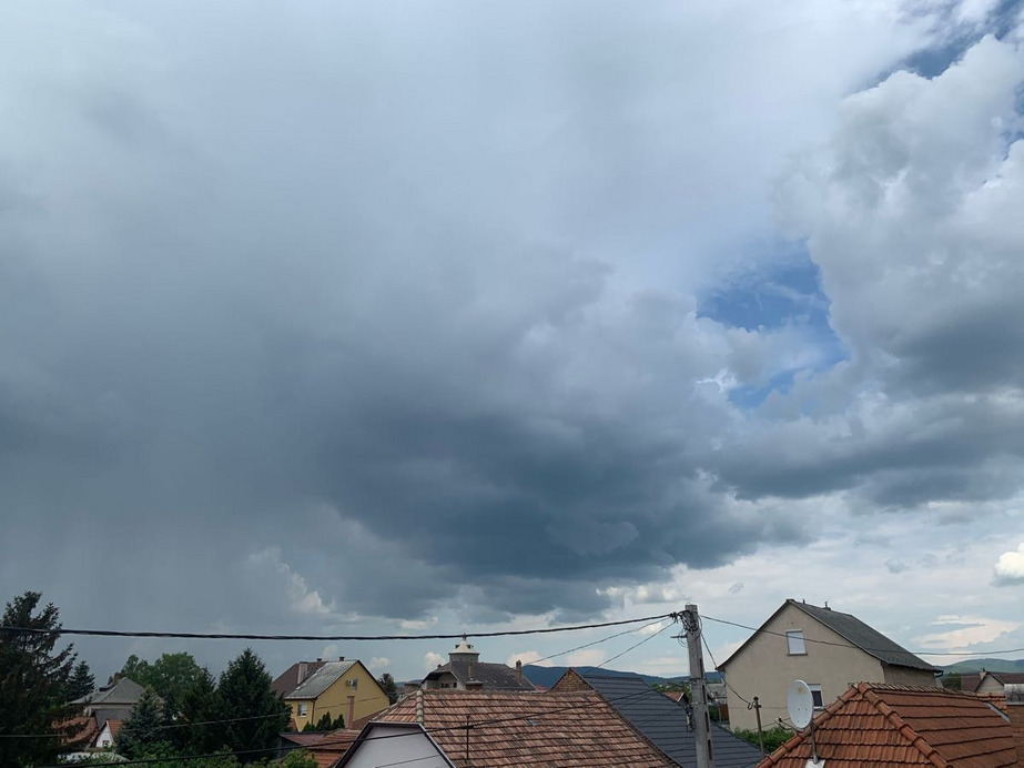 Gyöngyös