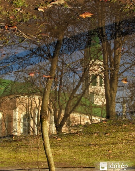 Tükröződés.