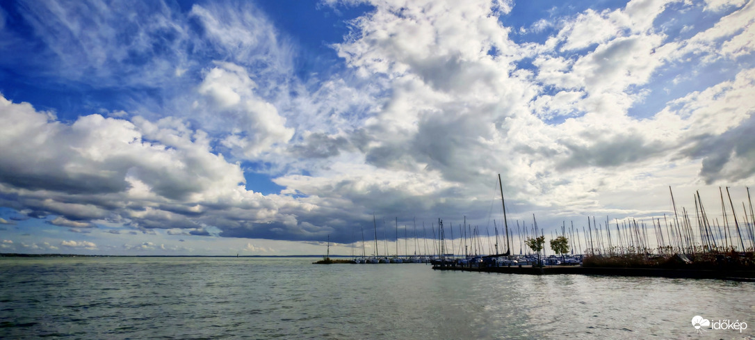 Balatonkenese