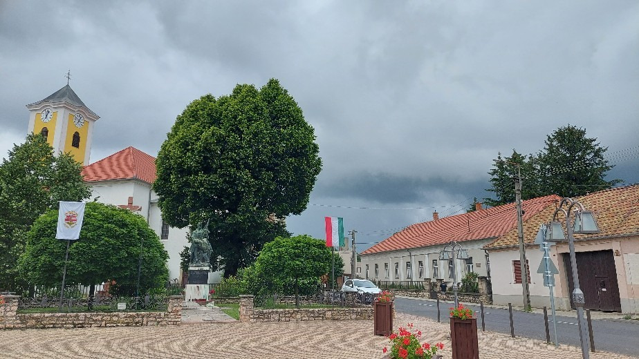 Bajna