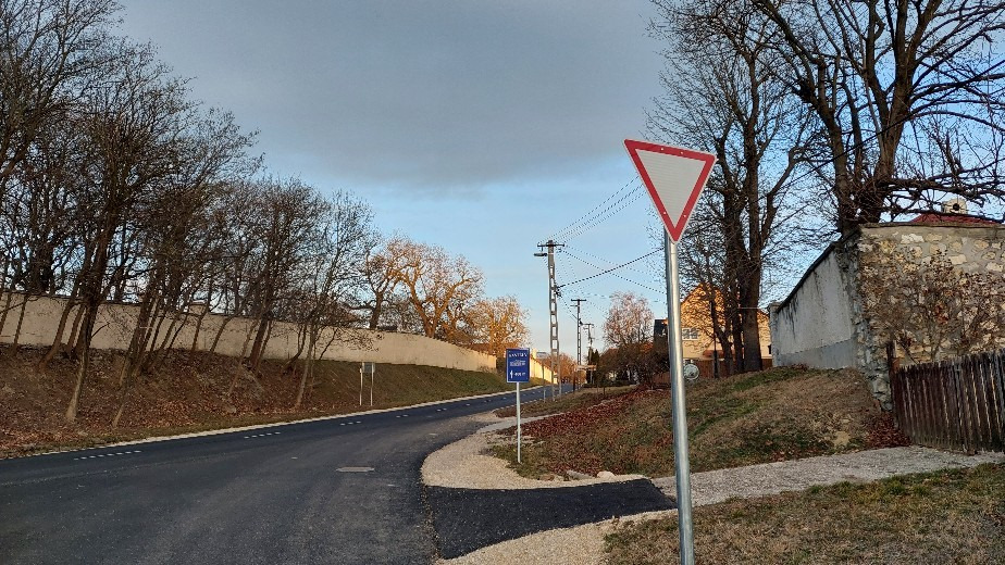 Bajna