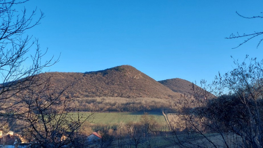 Bajna