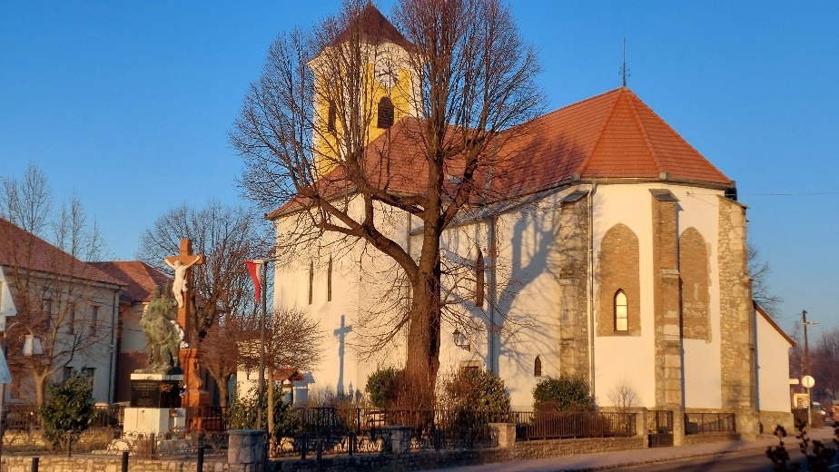Bajna