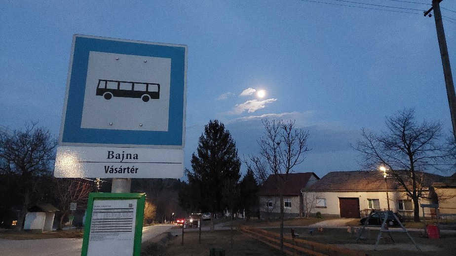 Bajna