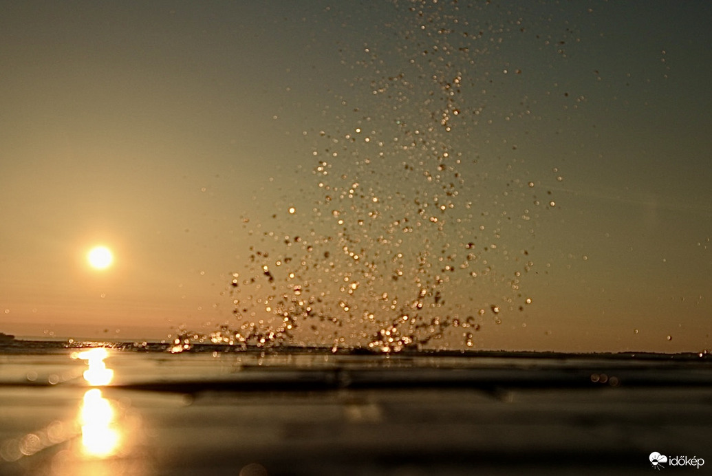 Napfelkeltében egy jéghideg fröccs ? 