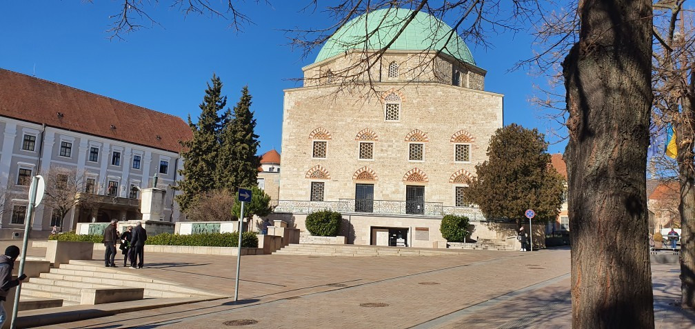 Pécs