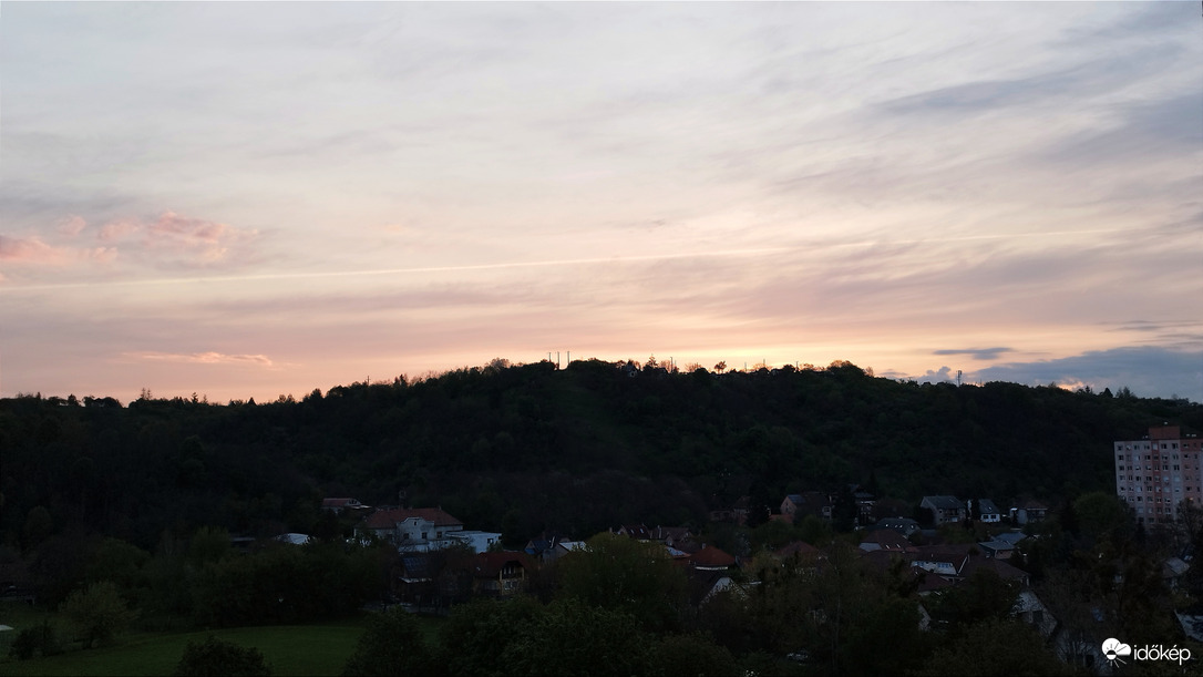 Felhők.