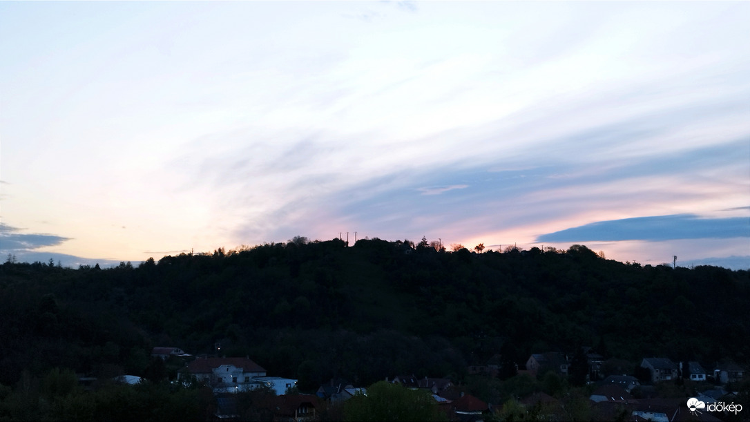 Felhők.