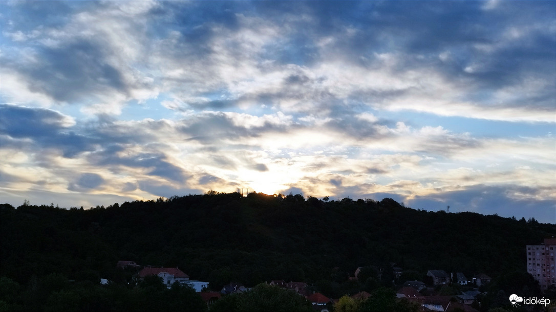 Felhők.