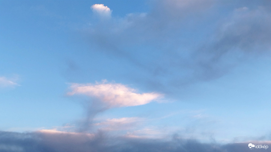 Felhők.