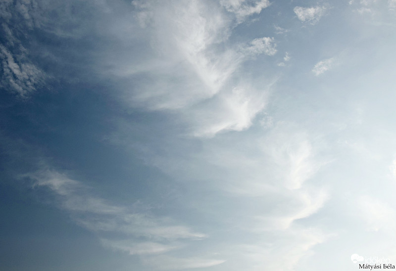 Felhők~~~~~~
