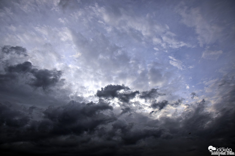 Felhők~~~~~~