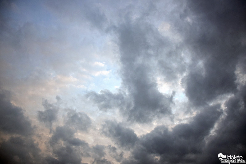 Felhők~~~~~~