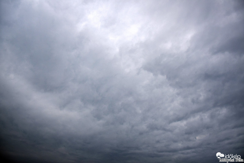 Felhők.