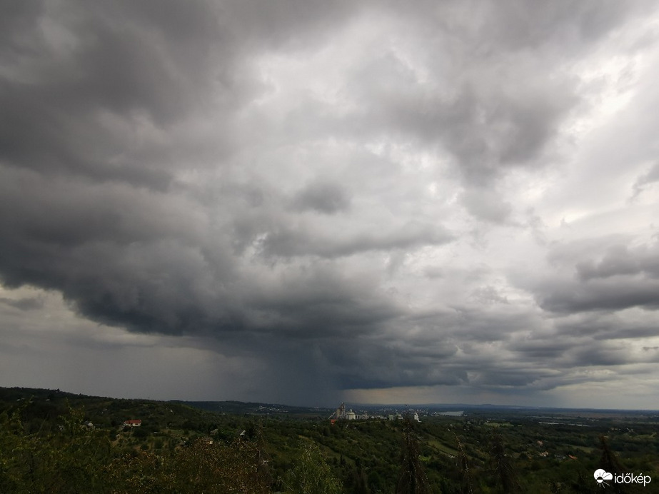 Vác