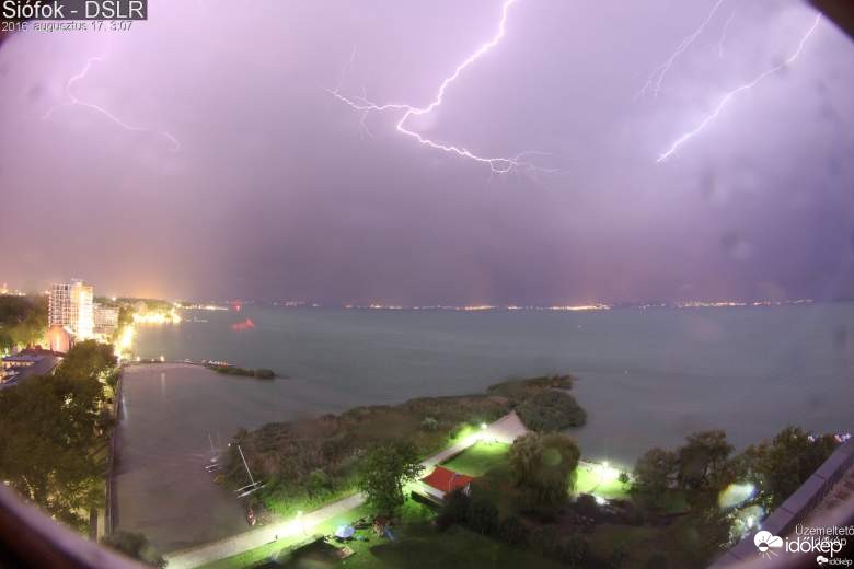 Siófoki villámok