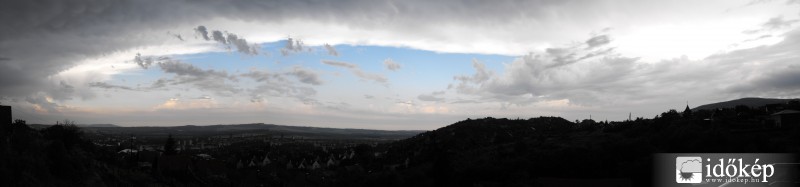 Kincses László felvétele Pécsről