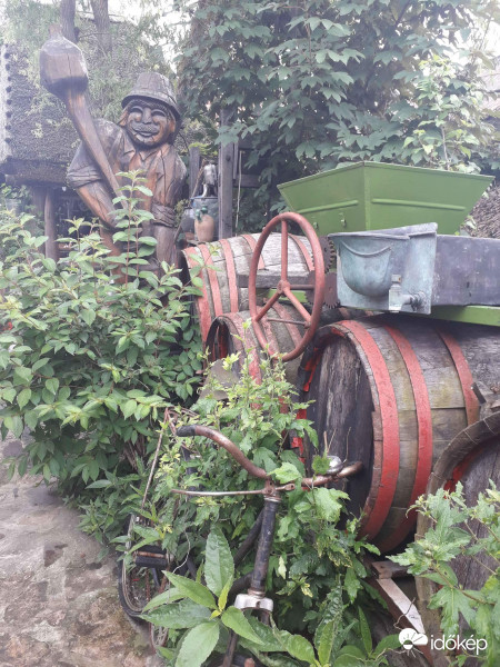 "A dolgozó és a munkája"