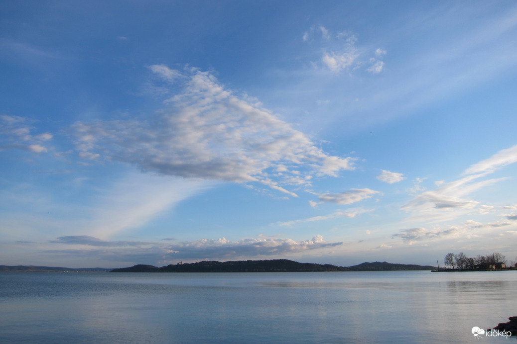 Szél hozott, szél visz el... Balatonfüreden
