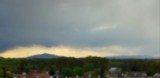 Vihar előtt a Tokaji hegy az ablakomból.