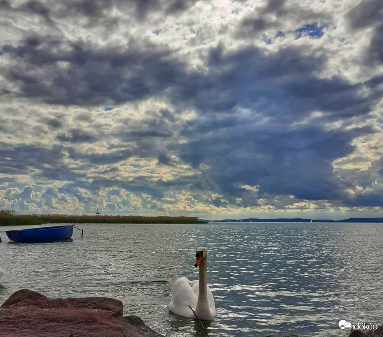 Vannak felhők mostanában 