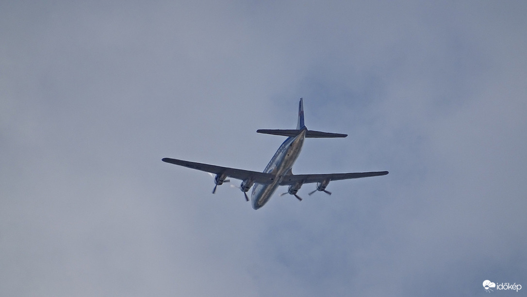 Douglas DC-6B