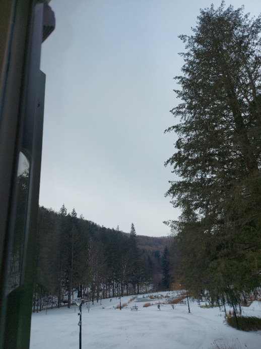 Háromhuta