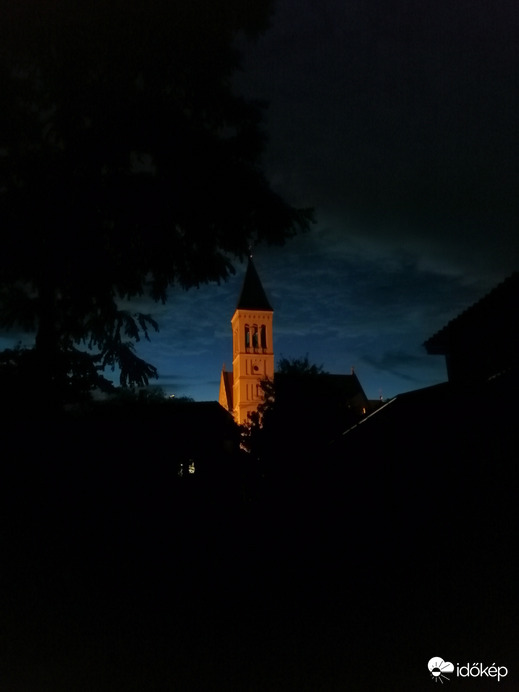 Éjszaka