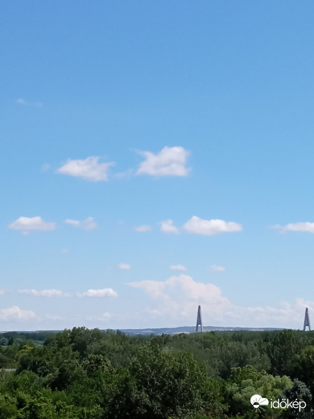 Volt ami ment, van ami maradt. :)