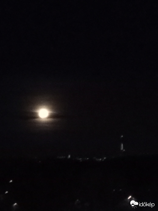 Negyed hétkor a Hold