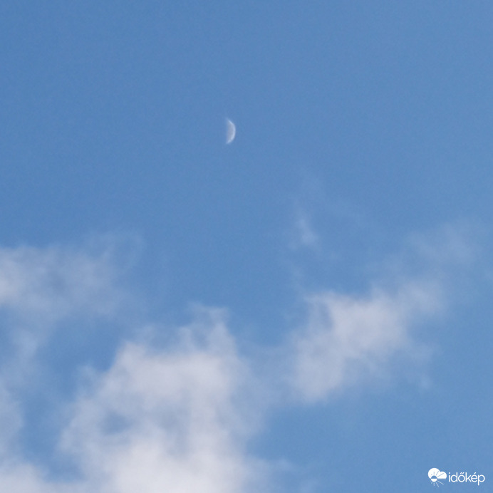 Ha a Hold fenn van az égen..