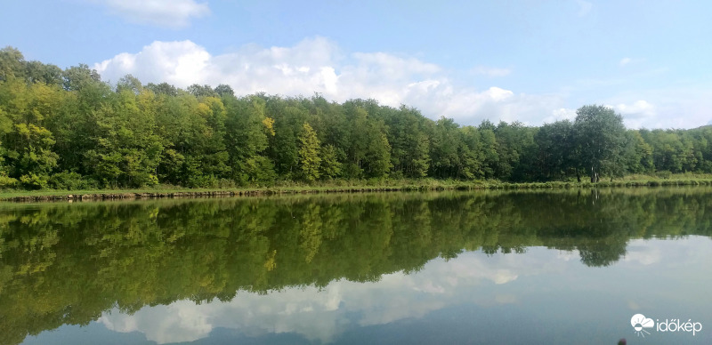 Szendergő lebegés 