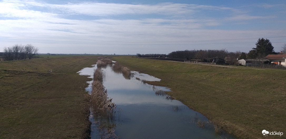 A megszelídült, békésen hömpölygő Tarna