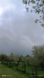 Súr
