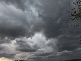 Két vihar között 2