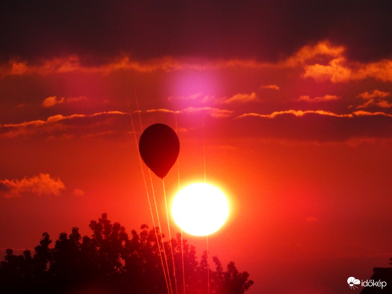 Színes lufik - szélmérés - 1988
