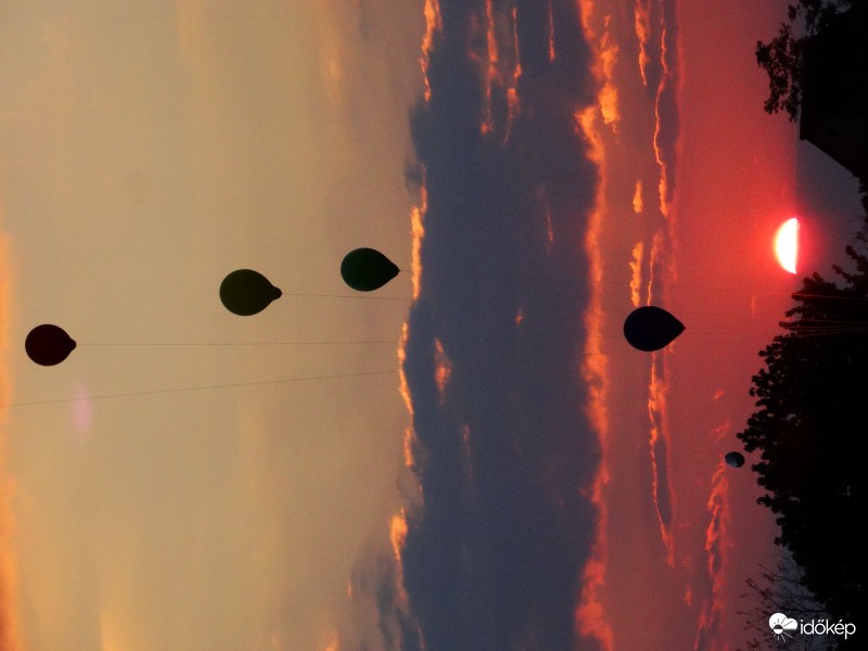 Színes lufik - szélmérés - 2005