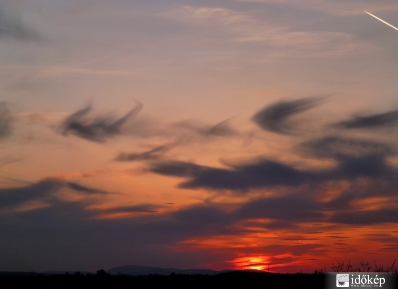 Mai búcsú (19:36-kor) Gödöllőn