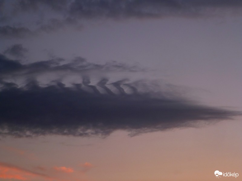 Gödöllő felett (tegnap 20:49-kor) :)