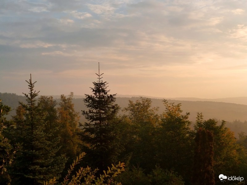 Gödöllő, 2016. 10. 09., 07:36-kor