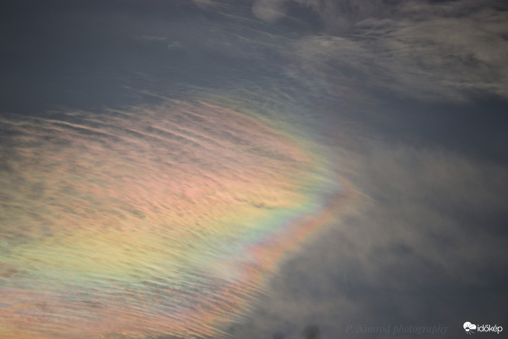 Irizáló felhők ☺️