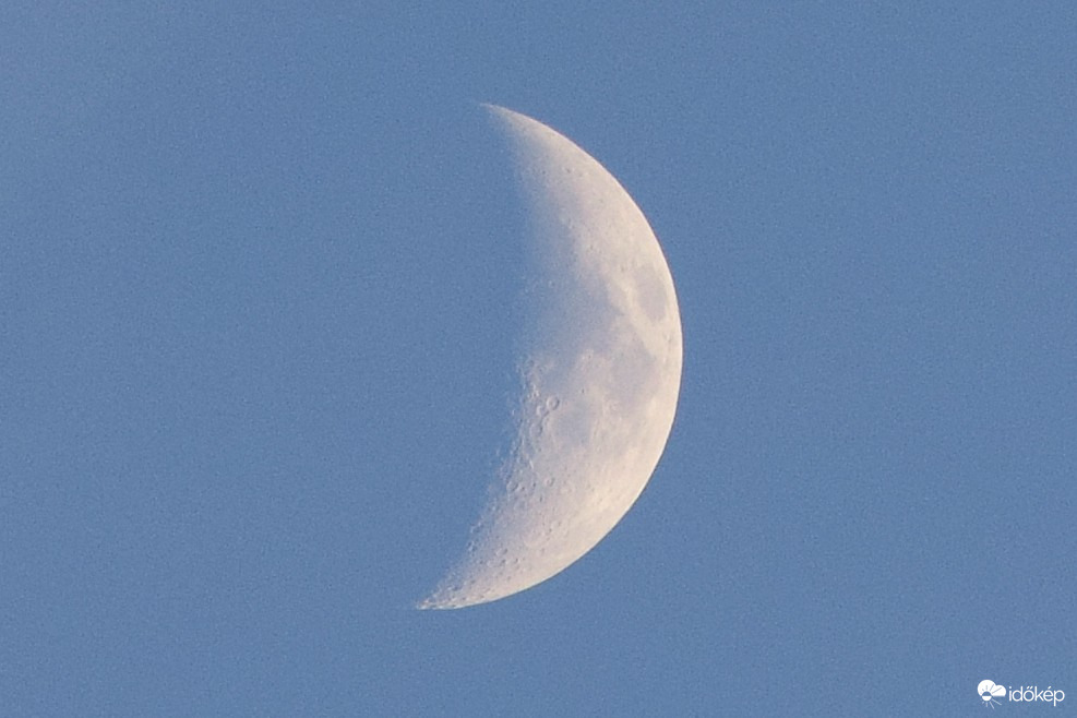 Növekvő hold sarló