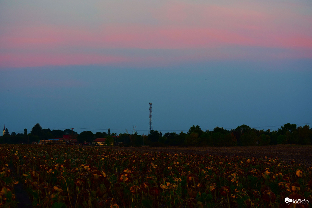 Színes este Dévaványán