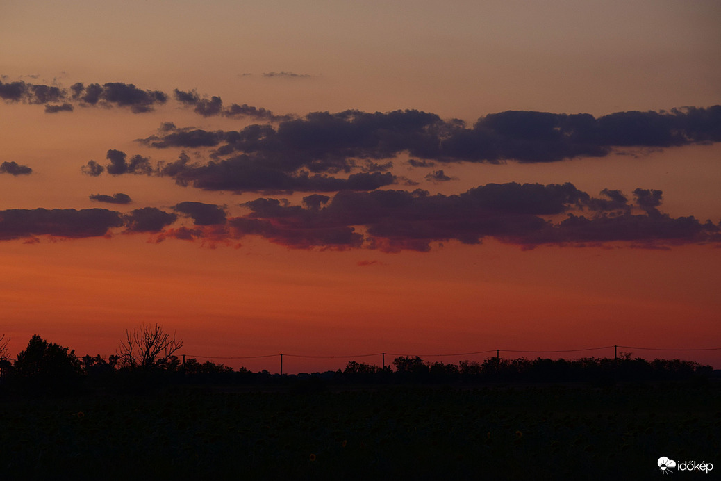 Napnyugta utáni színek