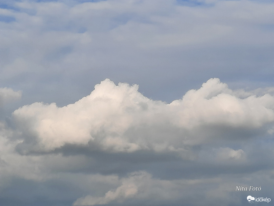 Tegnapi felhő 1