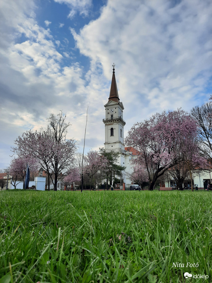 Dévaványán, a parkban