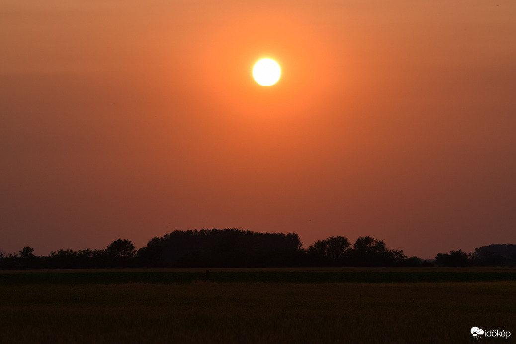 Szaharai naplemente Dévaványán 1
