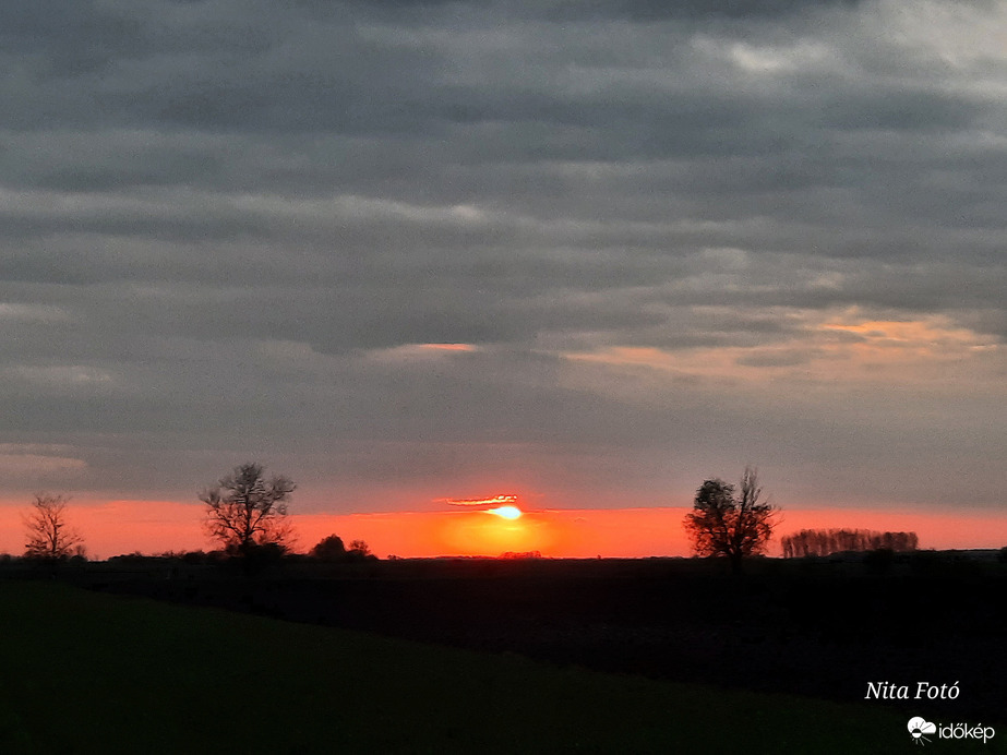 Naplemente kezdete 2