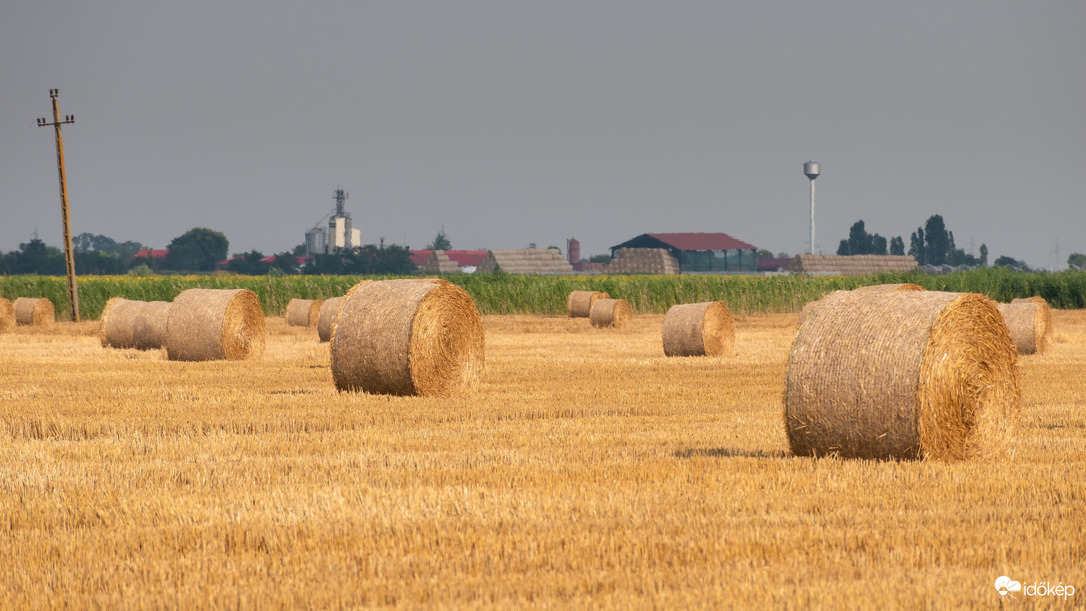 Püspökladány