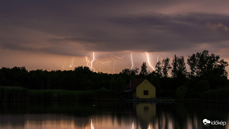 Püspökladány